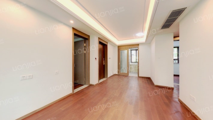 珑悦二手房实景图