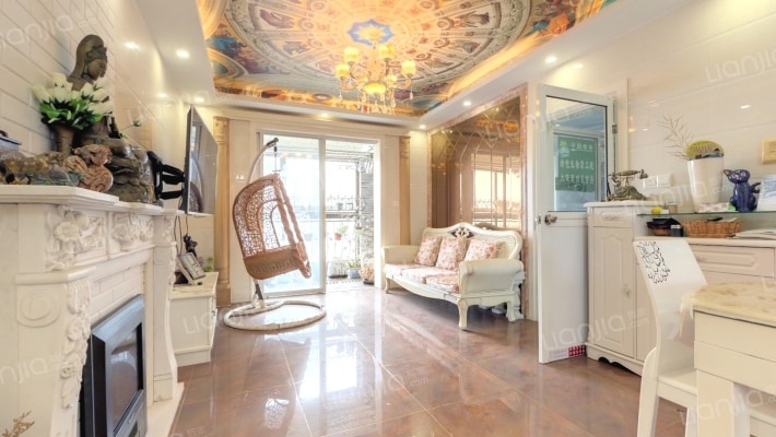 泰翔嘉苑二手房实景图