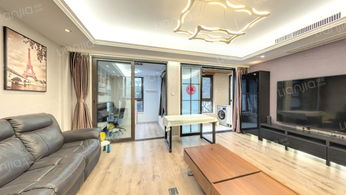 世茂招商语山二手房实景图