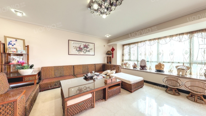 颐和山庄二手房实景图