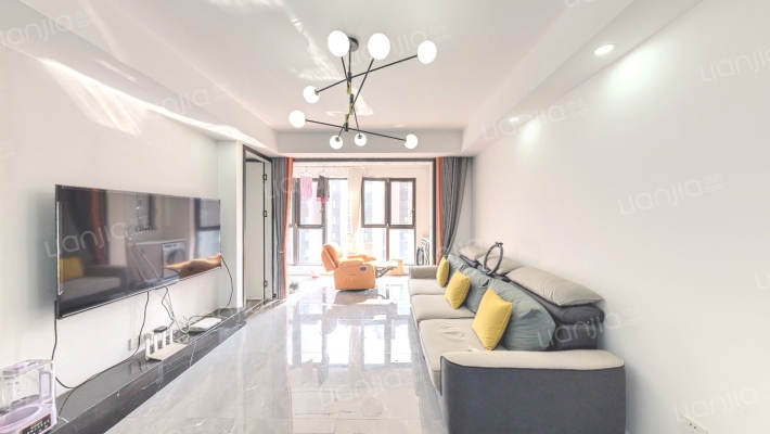 荣悦湾二手房实景图