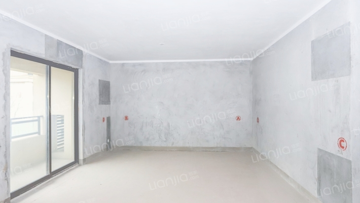 两江溪岸云蔚二手房实景图