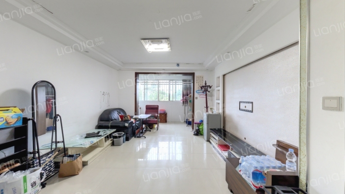 海霞佳苑二手房实景图