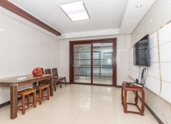 整租·凤凰国际广场 2室1厅 南_凤凰国际广场租房