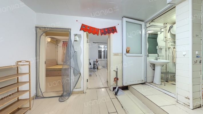 安宁庄后街15号院二手房实景图