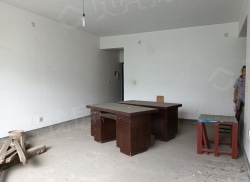 整租·螺丝港小区 4室3厅 南_螺丝港小区租房