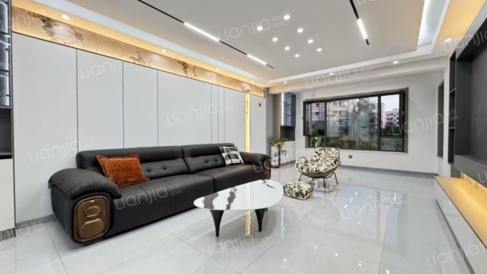 绿地世纪城二手房实景图