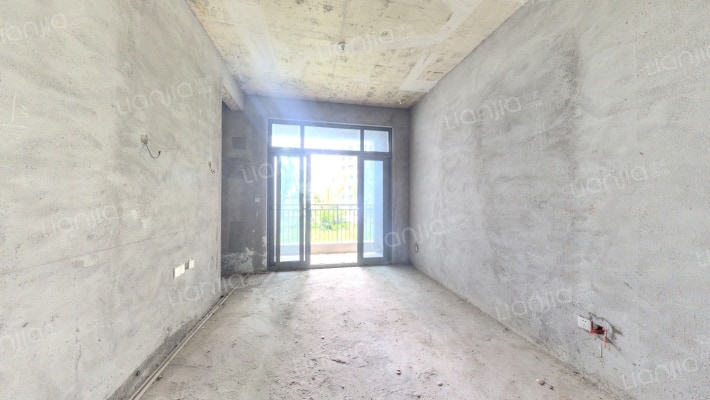 恒大文化旅游城A区二手房实景图