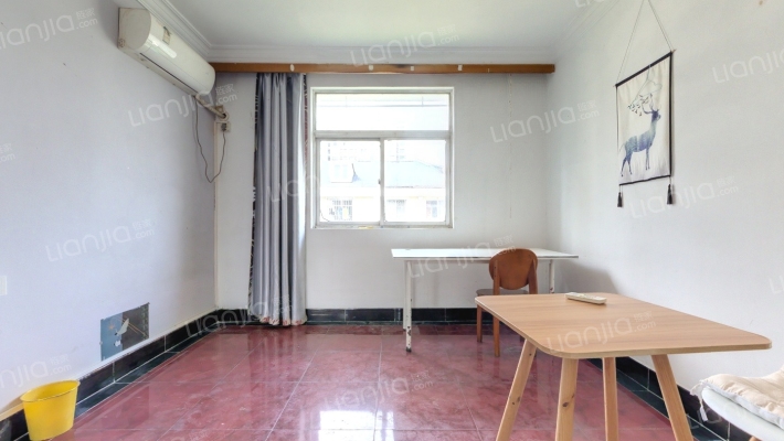 银翔新村二手房实景图