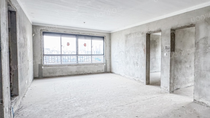 义台街二手房实景图