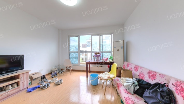 东郊小镇第七街区二手房实景图