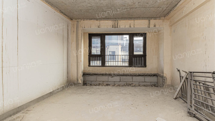 林清月雅苑一期二手房实景图