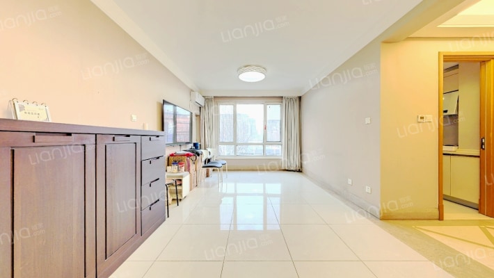 橡树湾三期二手房实景图