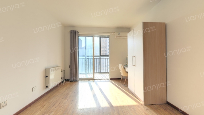 南海家园二里二手房实景图