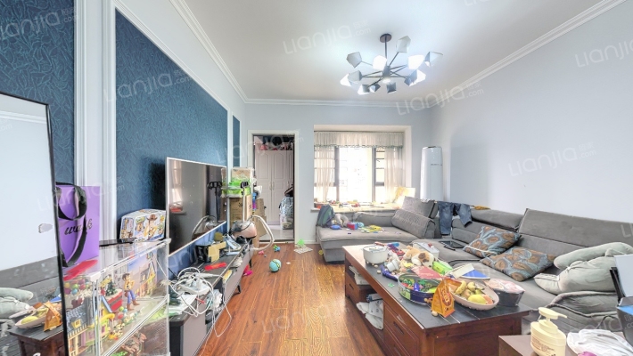 皇冠国际社区三期二手房实景图