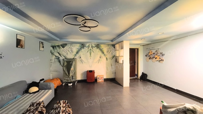 德艺大厦二手房实景图