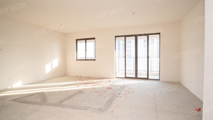 悦榕墅二手房实景图