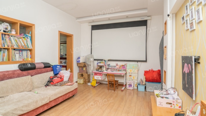 梅花苑二手房实景图