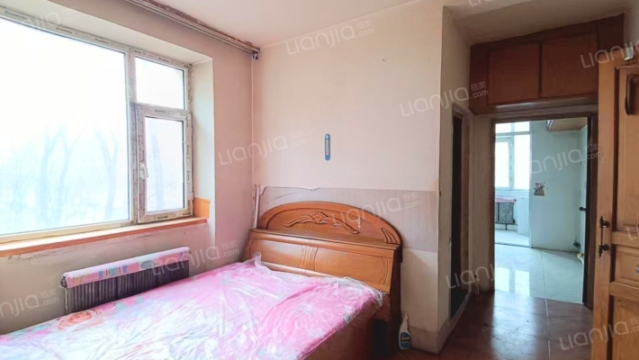 教师小区二手房实景图