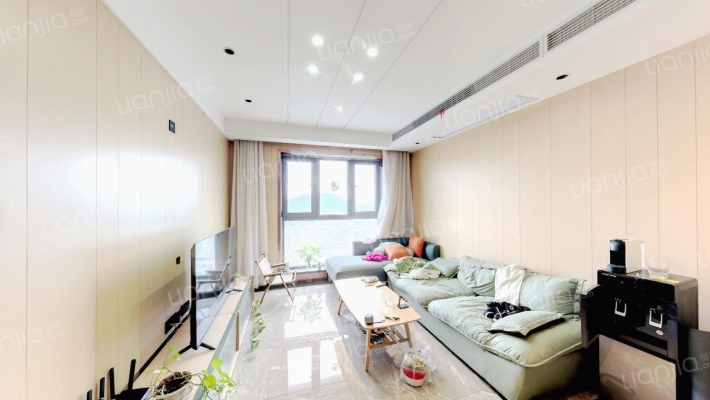 江阴国际汽车文化城二手房实景图