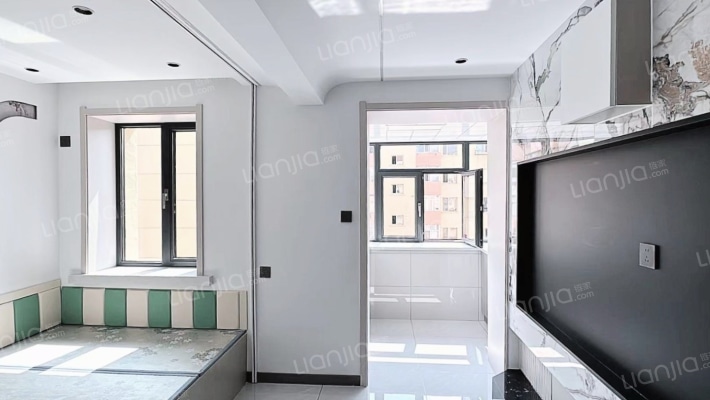 新城里小区二手房实景图