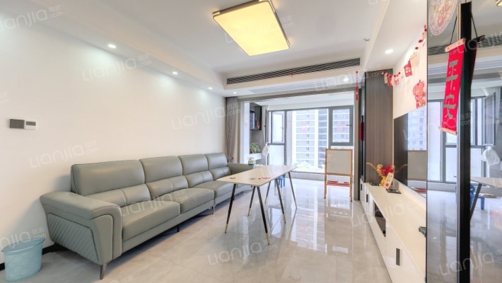 环球融创会展上东区东一区二手房实景图