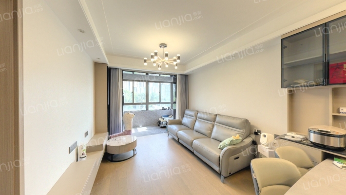 山语境府二手房实景图