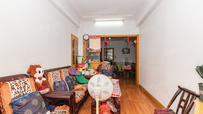 家家乐小区二手房实景图