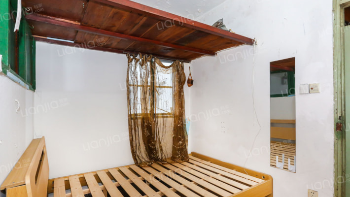 中山北路2185弄二手房实景图