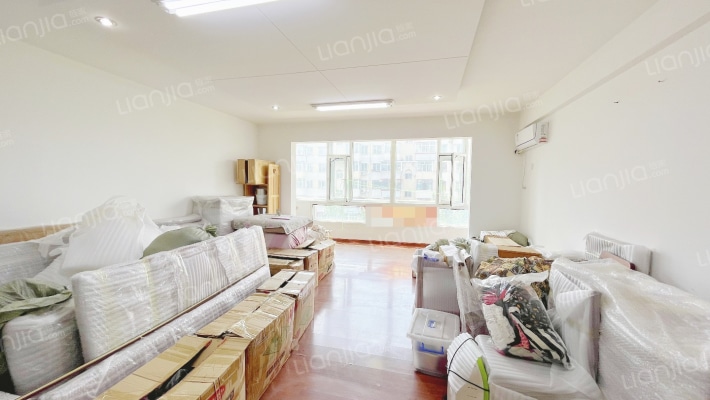 祥和蓝调国际公寓二手房实景图