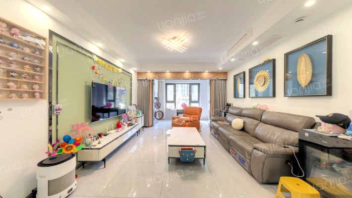 荣盛城荣尚苑一区二手房实景图