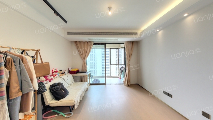 山河九里二手房实景图