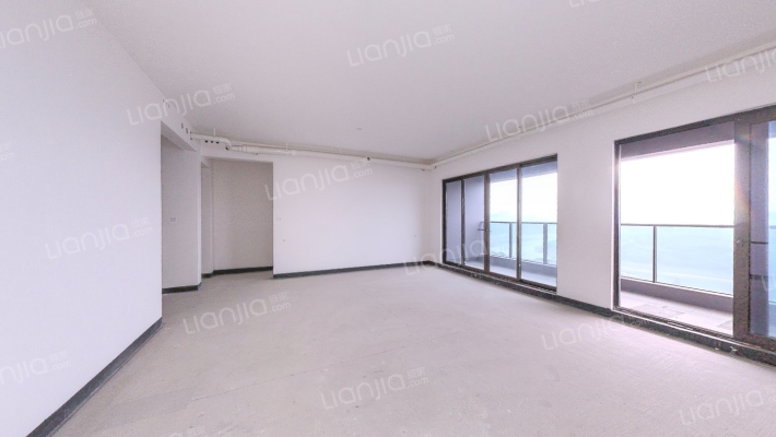 云麓台二组团二手房实景图