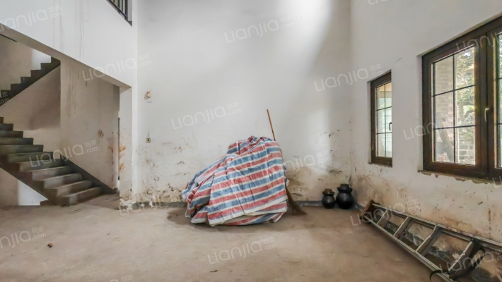 龙湖蓝湖郡西岸七组团二手房实景图