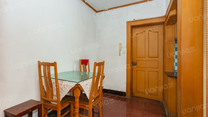 潼港六村二手房实景图