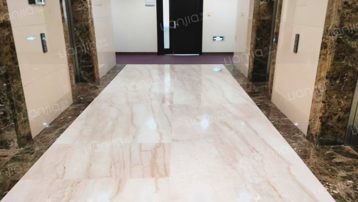 国际金融大厦二手房实景图