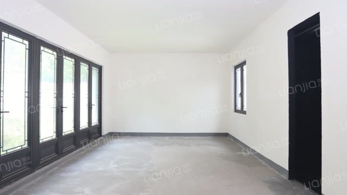 两江曲院风荷二手房实景图