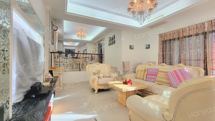 万科棠樾三期怀山馆二手房实景图