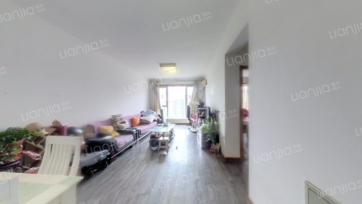 弘石湾C2区二手房实景图