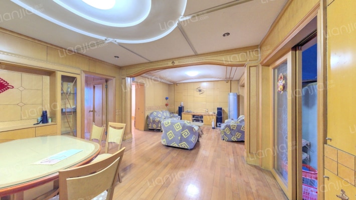 沁园新村C区二手房实景图