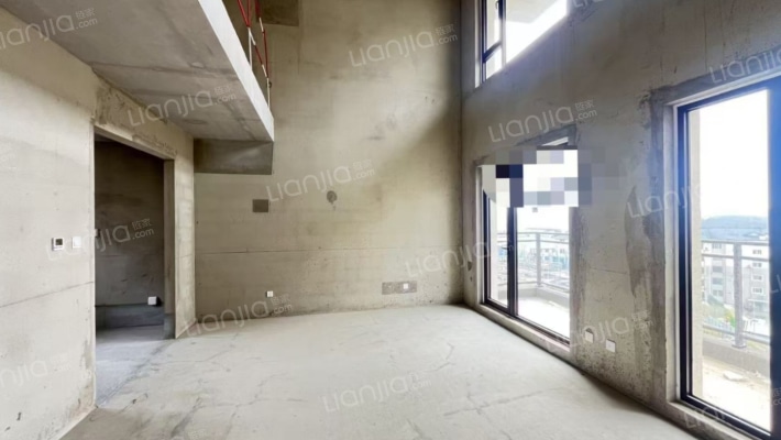 远洋塔河湾二手房实景图