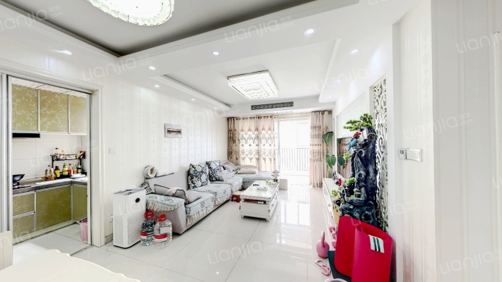 嘉盛维纳阳光二手房实景图