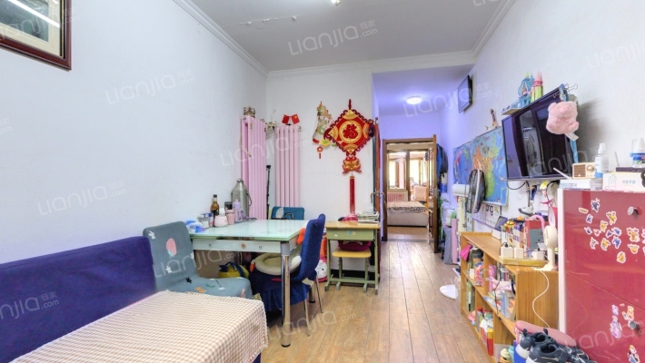 新桥路小区二手房实景图