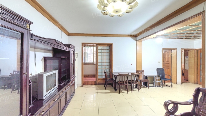 马鞍北路8号二手房实景图