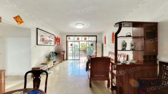 盈翠居二手房实景图