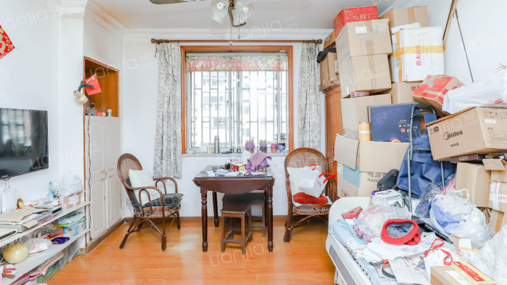 和泰苑二手房实景图