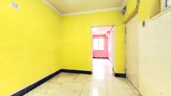 李村东里二手房实景图