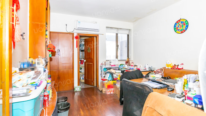 巴林路60弄二手房实景图