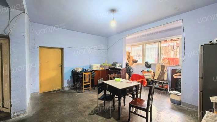 花照壁小区一期二手房实景图