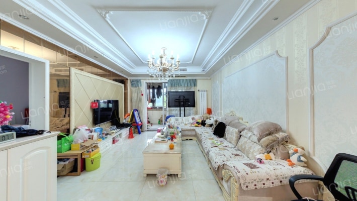 蓝山花园二手房实景图